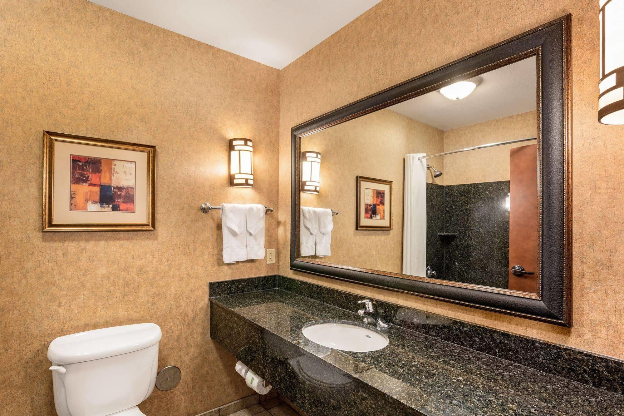 Comfort Suites Moses Lake Eksteriør billede